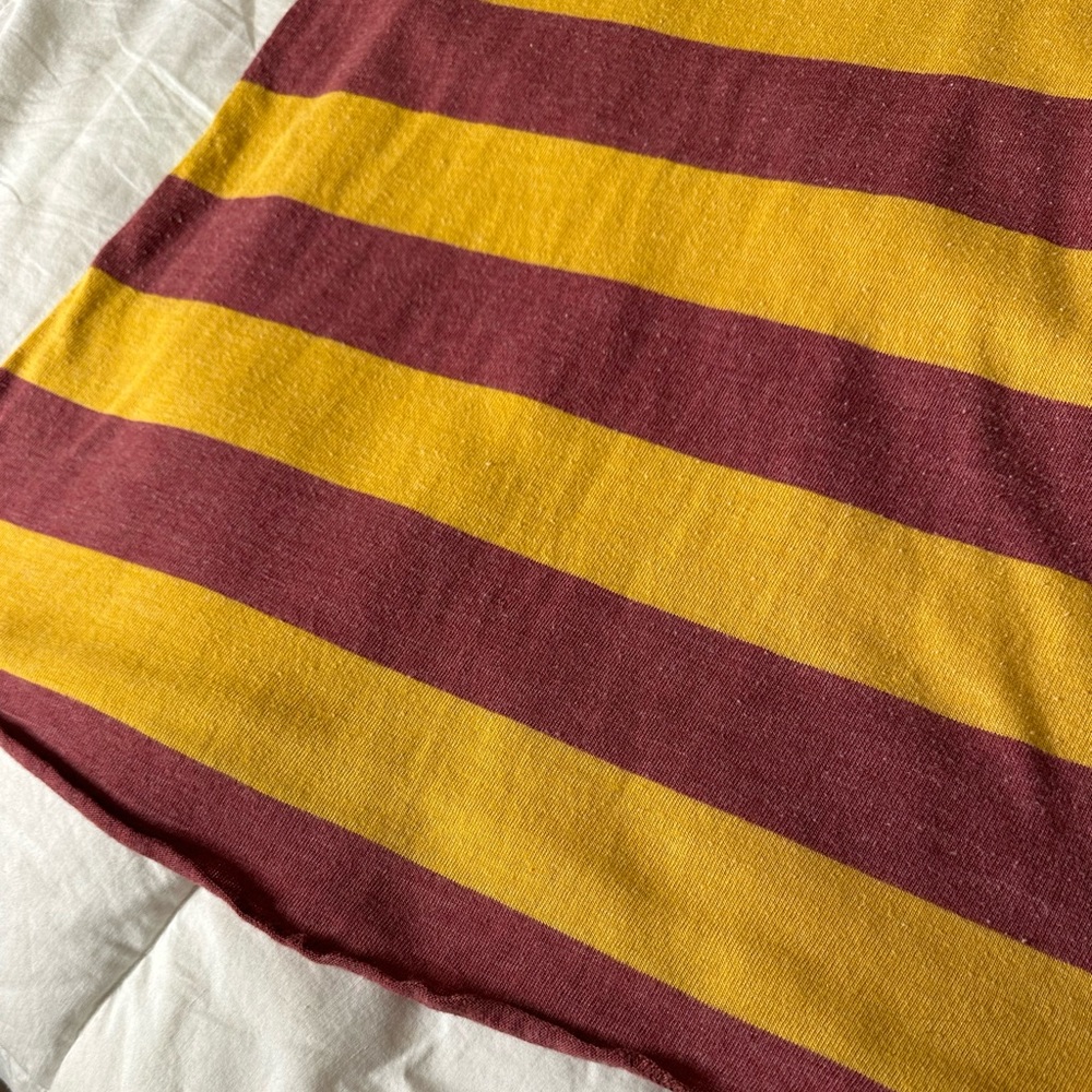 Throwback uniform #HTTR Gold/Burgundy “R” Racerback Tank Top Redskins - Picture 4 of 6